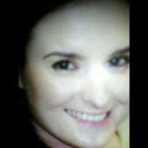 Meet your Posher, Elise